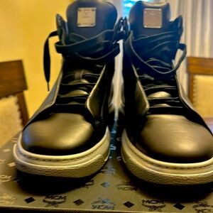 McM sneakers men